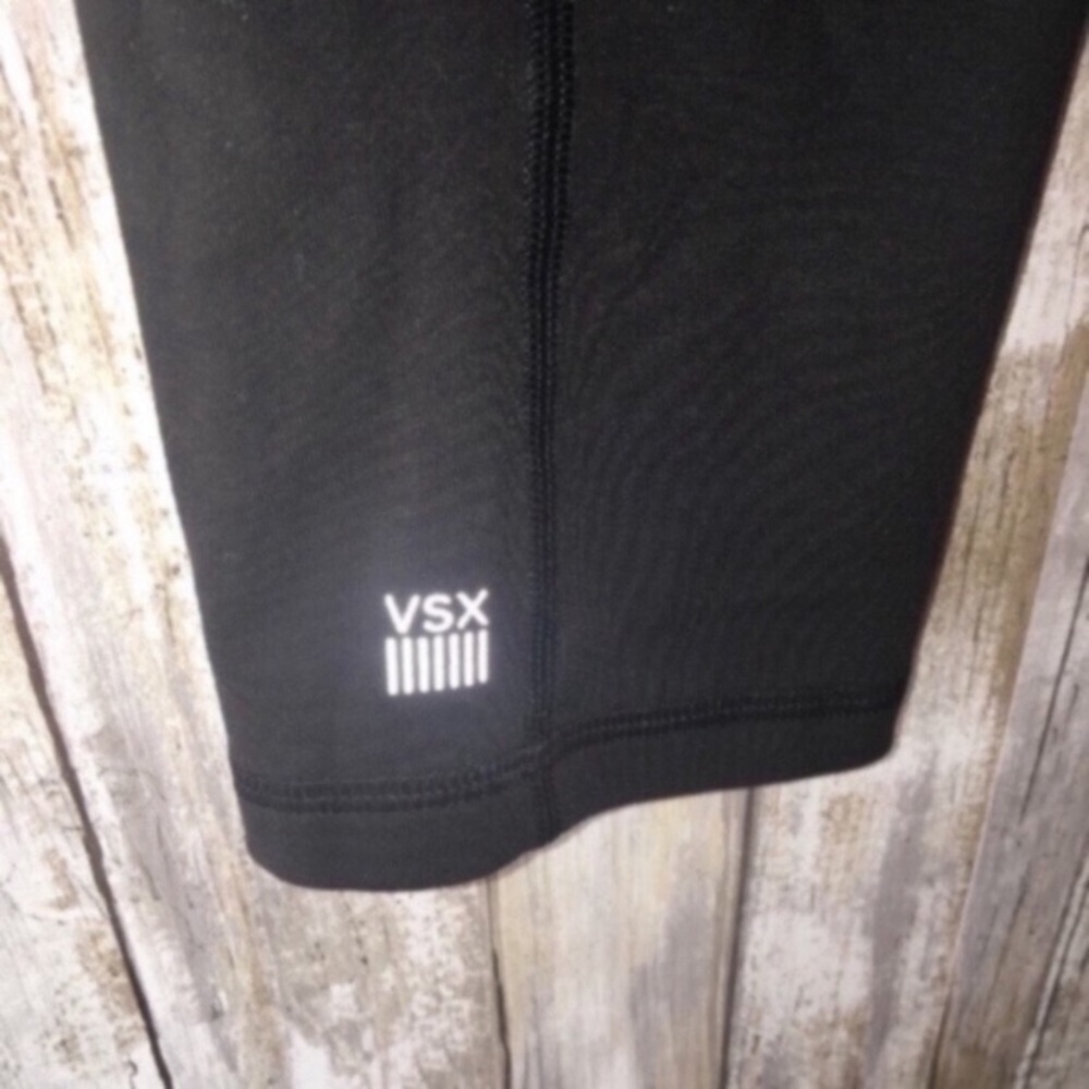 Victoria's Secret VSX Black Crop Leggings - Picture 5 of 7
